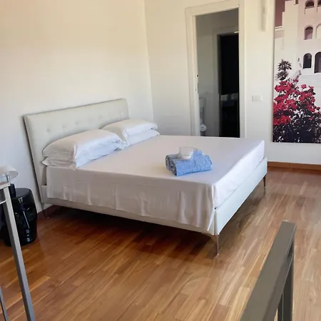 Palazzo Podesta Guest house *